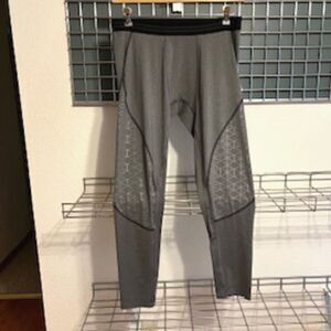 Compression Sweatpants . Size: XL {46-48} .......... Tek Gear . New w/ Tags